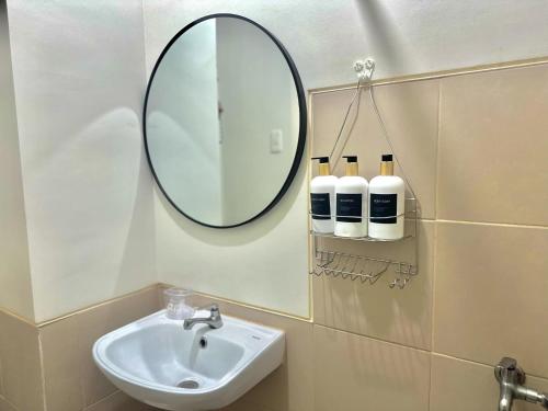 DandD's Place Studio Unit 1 with Free Netflix DandD's Place Studio Unit 1 with Free Netflix