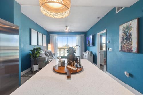 Fabulous Golf and Marina Community Condo in Burnt Store Marina (FL)