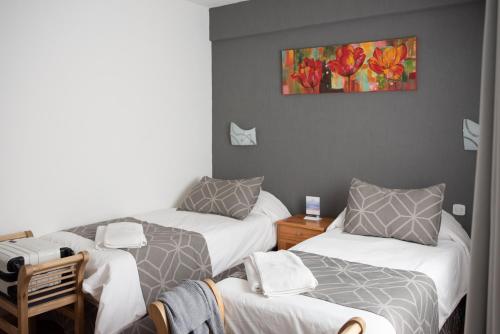 1 queen bed