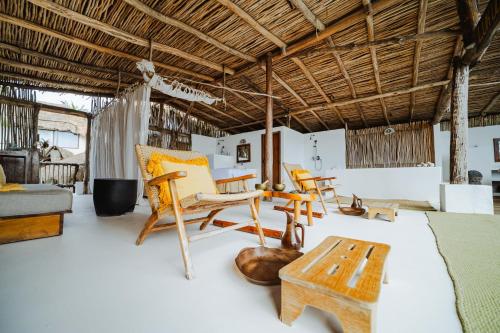616979998 Dune Boutique Hotel located at the party zone