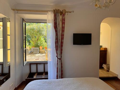 Double room, small