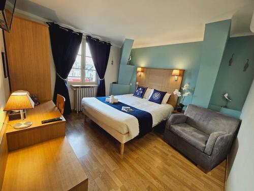 Logis Loire Hotel - Les Cocottes Restaurant in Les Rosiers-sur-Loire