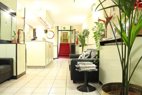 บริการและสิ่งอำนวยความสะดวก, โฮเทล ยูโรปา (hotel europa) in เซสโต ซาน โจวานนี่