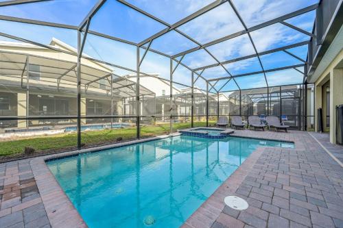 Dream Disney Getaway Private Pool Hot Tub Games Room. Book Now SLR 1136 in Kissimmee, USA