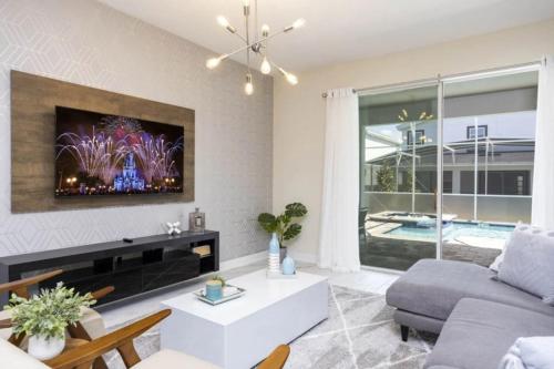Dream Disney Getaway Private Pool Hot Tub Games Room. Book Now CG 3432 in Kissimmee, USA