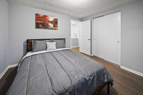 Birmingham Urban Retreat 2BR Cozy Haven in Birmingham, USA