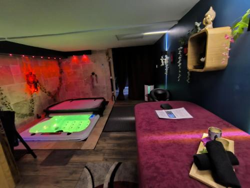 Spa, Le Boudoir de Cormelles in La Grace De Dieu