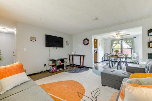 4 Mi to Dtwn Family Home in Buffalo in Buffalo, USA