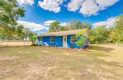 Pet-Friendly Yard Summerfield Home Near Golf in Summerfield, USA