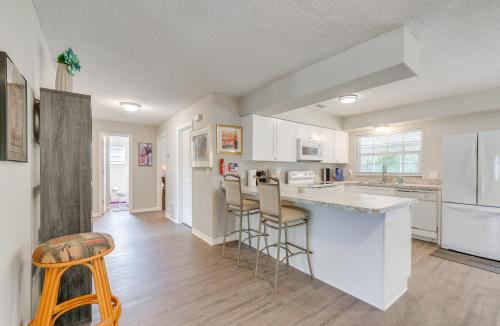 Pet-Friendly Yard Summerfield Home Near Golf in Summerfield, USA