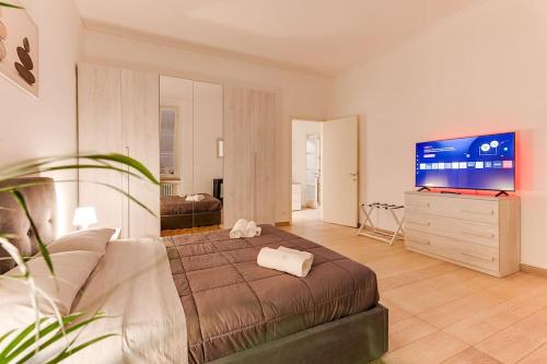 RELAX - Historic Center with 3 Bedrooms and Free ZTL Pass