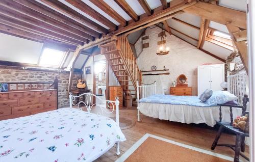 1 Bedroom Amazing Home In Le Ferré (1 Bedroom Amazing Home In Le Ferre) in Louvigne-du-Desert