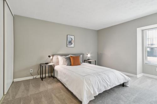 400 Winchester 605 L 2 Bed 2 Bath Newly Furnished in Atlanta, USA