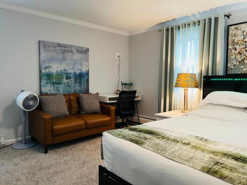 Sherizee Home, Barnstable