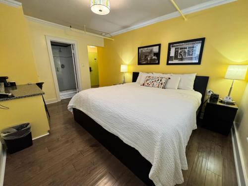 The Sherman - image 7