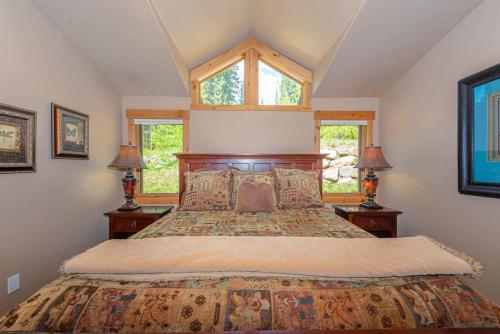 Thanksgiving open at Antler Lodge in Winter Park, USA