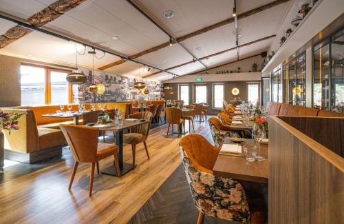 ห้องอาหาร, Chalet & Glamping Ons plekje in het bos in บอสเคบีด เบคเบอร์เคนใต้