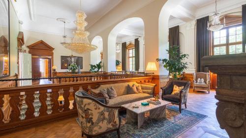 Lobby, Maryhill Estate near Hamnkrogen pa Hven