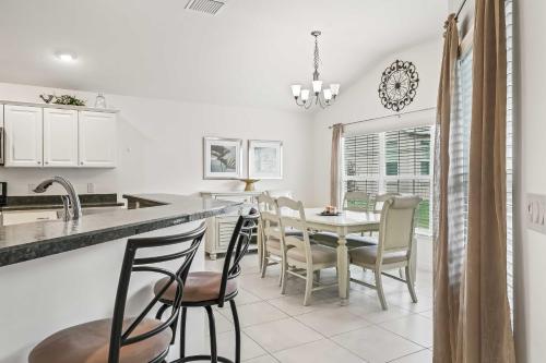 The Villages Getaway Patio and Community Perks! in The Villages, USA