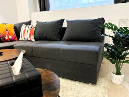 HolidayHome Apartments I Spacious Private Room in Heart of Berlin - image 6