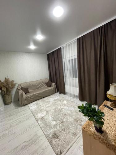 Дом 2 Комарова in Balti