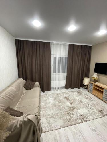 Дом 2 Комарова in Balti