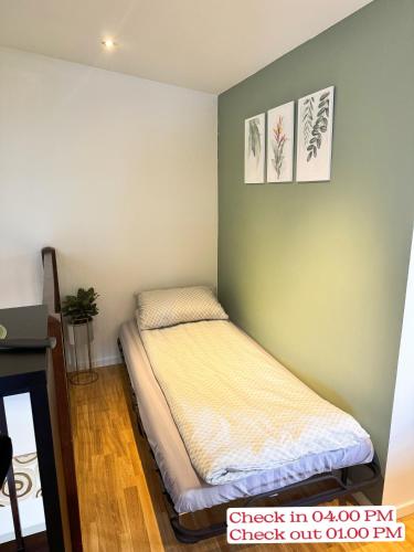 Guesthouse in Tromso center by Dada