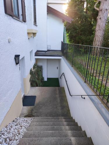 A szálláshely kívülről, Helle Wohnung in Seenähe (Helle Wohnung in Seenahe) in Berg