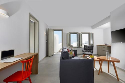Aperanto Suites - image 2