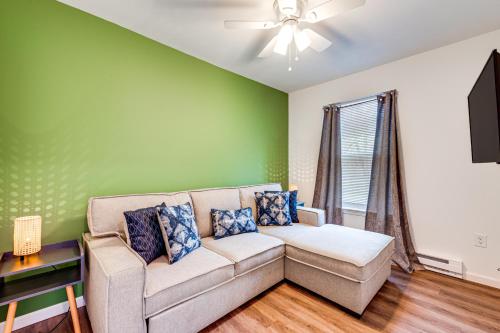 Arrowhead Lake Access and Fire Pit Serene Cottage