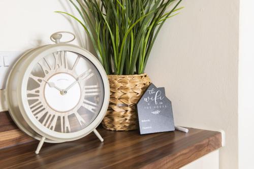 Stylish 3-Bed in Central Nottingham