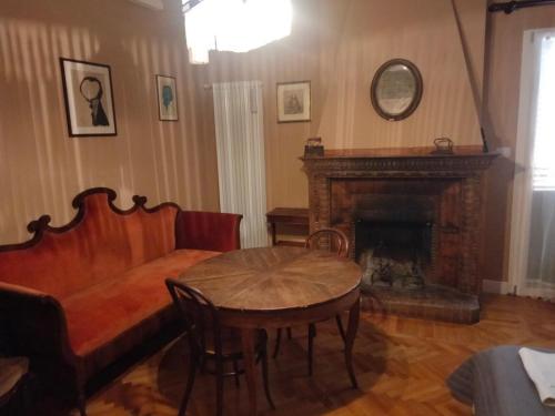 SAN PETRONIO ROOM AND SUITE Rooms - by BOLOGNACENTRO LuxuryH, Bologne