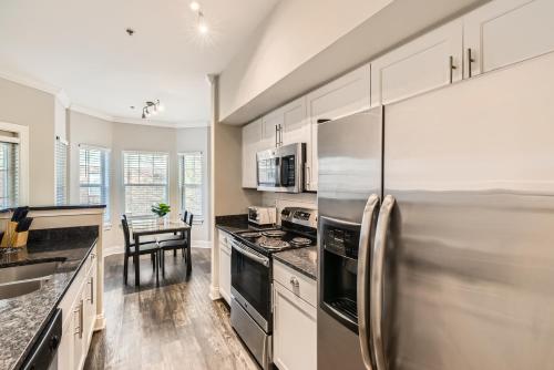 Crest At Midtown 1112 L 1 Bedroom 1 Bathroom in SoNo District