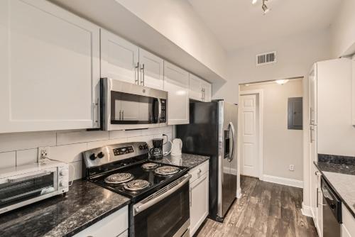 Crest At Midtown 1112 L 1 Bedroom 1 Bathroom in SoNo District