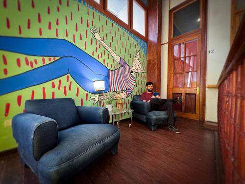 Facilities, Maki Hostels & Suites Valparaiso in Valparaiso