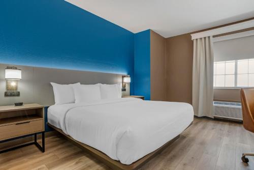 Comfort Suites Hattiesburg near University