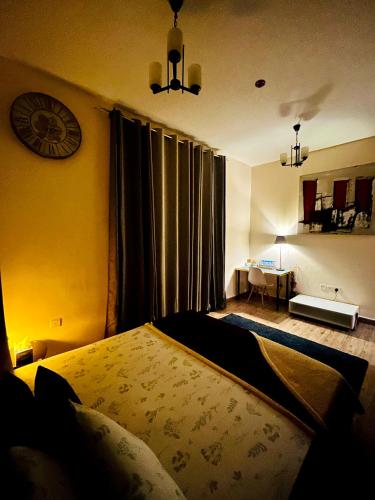 Stylish One-Bedroom with Ensuite in Sharjah