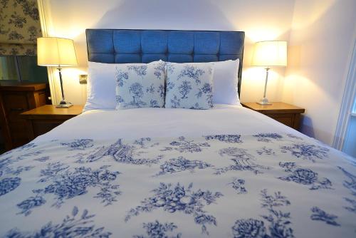 The Morecambe Hotel - image 12