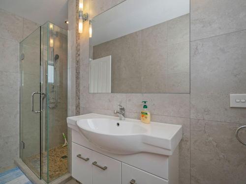 Hosts on the Coast Beach on Buffalo