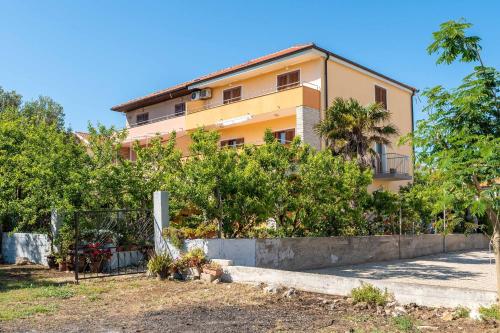 Apartments by the sea Privlaka Zadar - 666