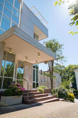 . Fontana Hotel Wiesbaden