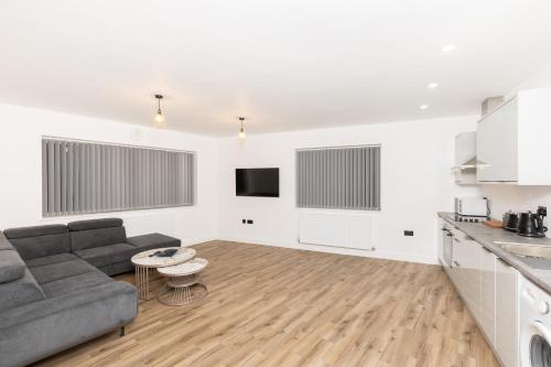 THE SUITES INN HOTEL IN DUDLEY-BIRMINGHAM in ดัดลีย์