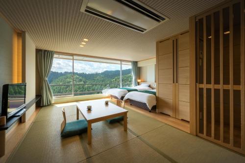 Twin room, family, mountain view