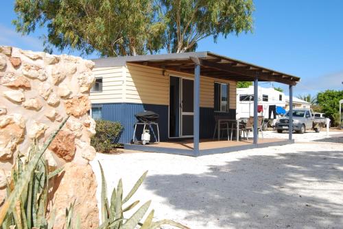 บริการและสิ่งอำนวยความสะดวก, Coral Coast Tourist Park in คาร์นาร์วอน