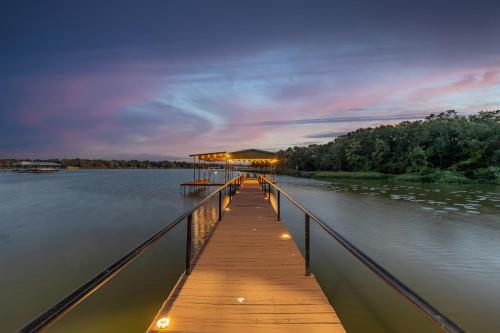 Lakefront Serenity Escape on Lake Tawakoni in Quinlan
