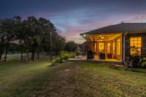 Lakefront Serenity Escape on Lake Tawakoni in Quinlan
