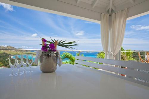 Mystique luxury villa at the heart of the island in Gustavia