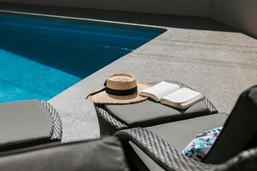 Lazy Days 1 by Stay Noosa