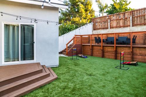 Facilities, Lux Coastal Getaway, Brand New, Central Location in Bay Park