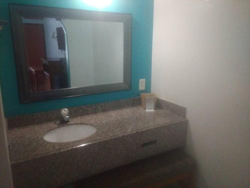 Hotel 2 Double Beds Studio 126 in Livingston, USA